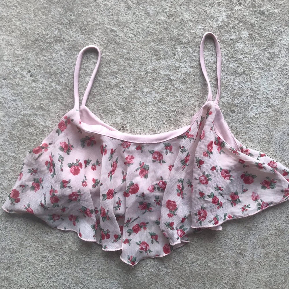 Floral flowy crop top size medium
